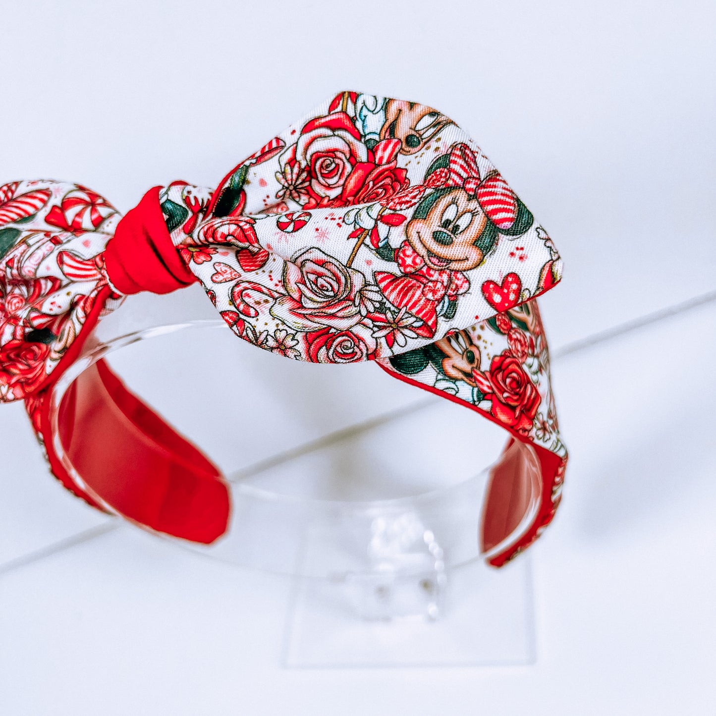 Minnie’s Peppermint Castle BOWBAND OR KNOTTED