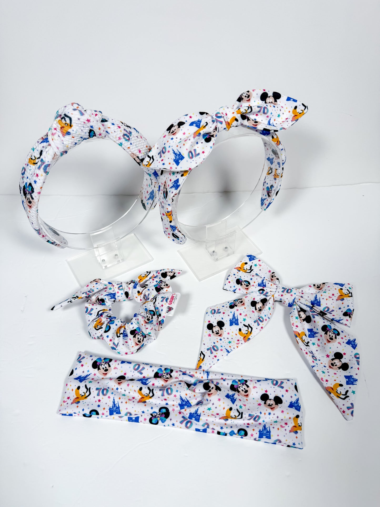 DL 70th WHITE